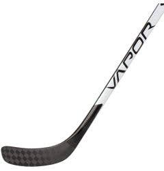 Easton Mako M5 II 65 E7 Intermediate Hockey Stick, Left Handed, Hockey  Sticks -  Canada